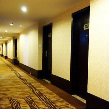 Vienna 3 Best Hotel Shanghai Expo Sanlin Ngoại thất bức ảnh