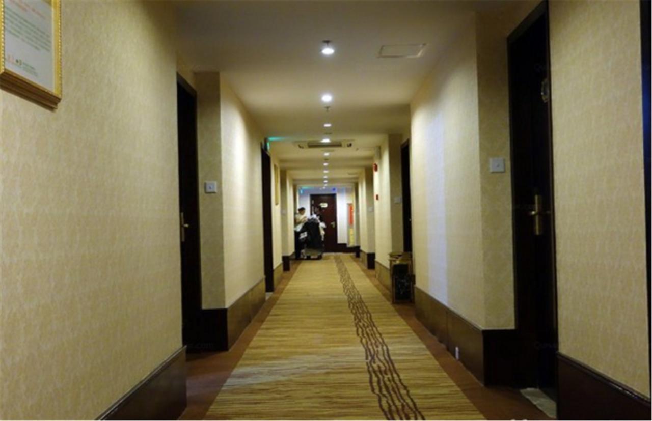 Vienna 3 Best Hotel Shanghai Expo Sanlin Ngoại thất bức ảnh
