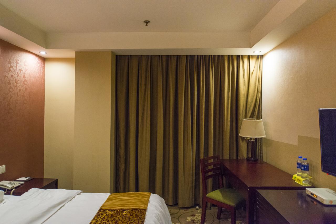 Vienna 3 Best Hotel Shanghai Expo Sanlin Ngoại thất bức ảnh