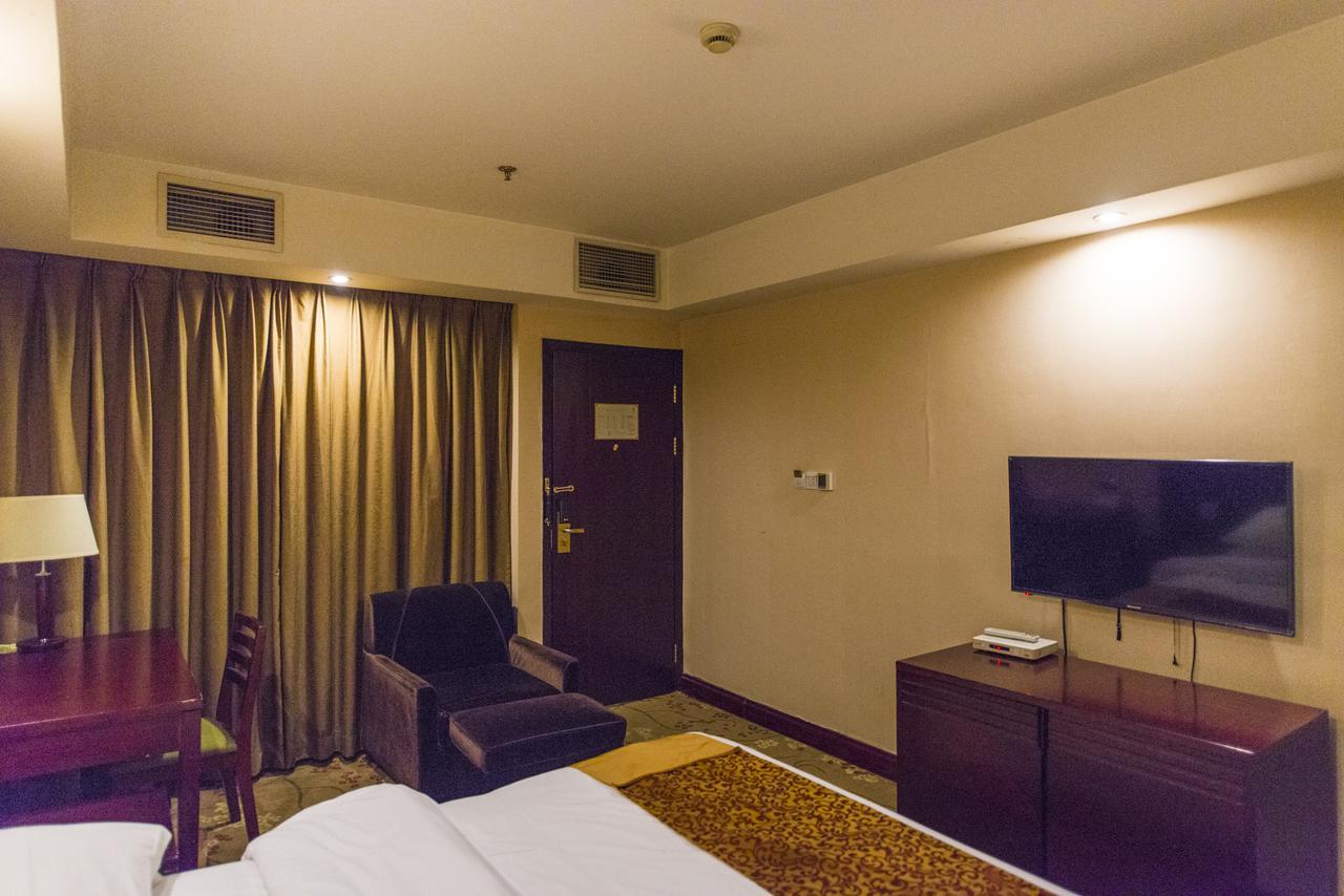 Vienna 3 Best Hotel Shanghai Expo Sanlin Ngoại thất bức ảnh