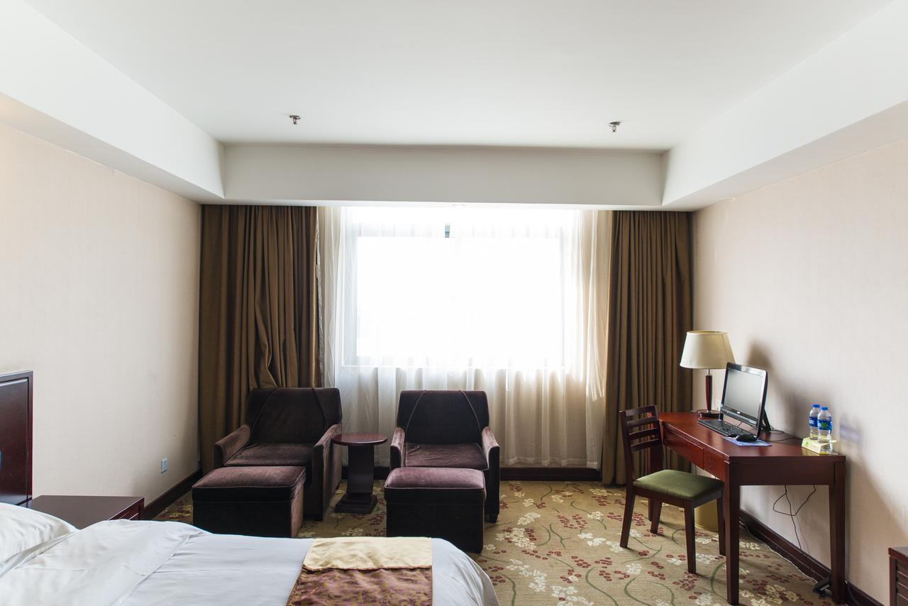 Vienna 3 Best Hotel Shanghai Expo Sanlin Ngoại thất bức ảnh