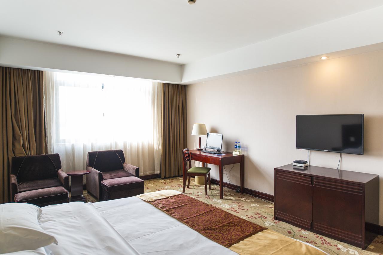 Vienna 3 Best Hotel Shanghai Expo Sanlin Ngoại thất bức ảnh