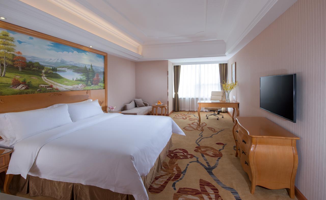 Vienna 3 Best Hotel Shanghai Expo Sanlin Ngoại thất bức ảnh